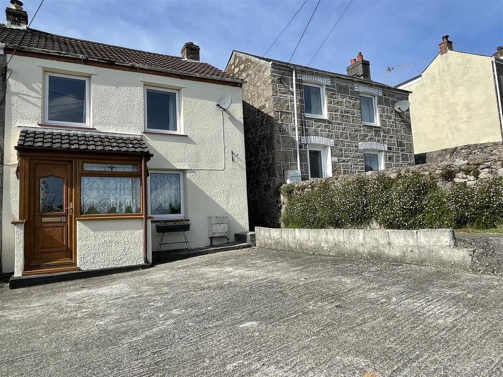 Mount Pleasant, St. Blazey, Par 2 bed house for sale £225,000