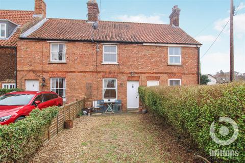 2 bedroom cottage for sale, Manor Road, Dersingham