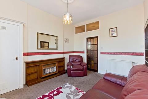 44/14 Broughton Road, Edinburgh, EH7 4ED