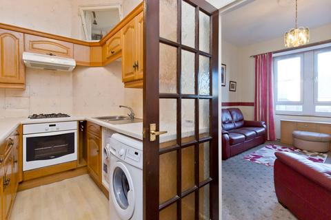 44/14 Broughton Road, Edinburgh, EH7 4ED