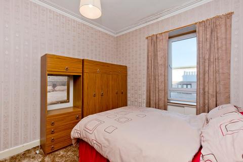 44/14 Broughton Road, Edinburgh, EH7 4ED