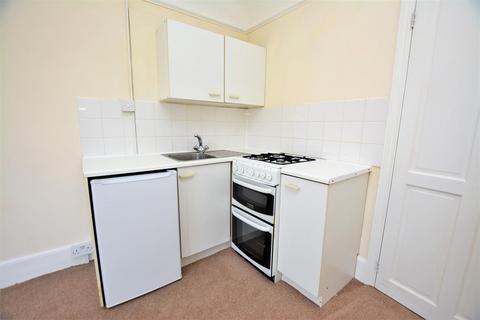 1 bedroom flat to rent, Devonshire Road, Colliers Wood SW19