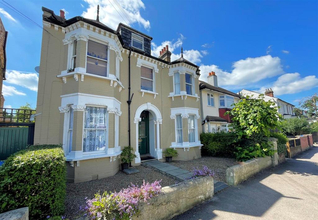 Devonshire Road, Colliers Wood SW19 1 bed flat to rent £1,000 pcm (£