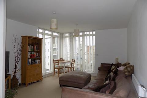2 bedroom apartment for sale, Kingfisher Meadow, Maidstone