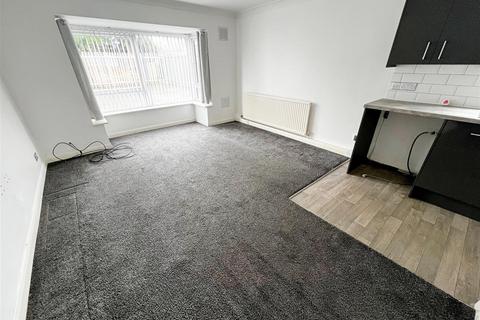 2 bedroom flat for sale - Torringto Gardens, Torrington Street, Grimsby, N.E. Lincs, DN32 9QH