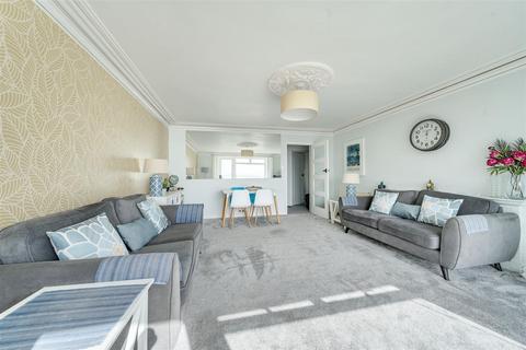 3 bedroom apartment for sale, Warren Road, Torquay