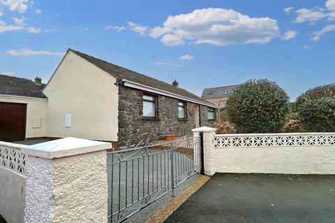 3 bedroom detached bungalow for sale, New Street, St Davids