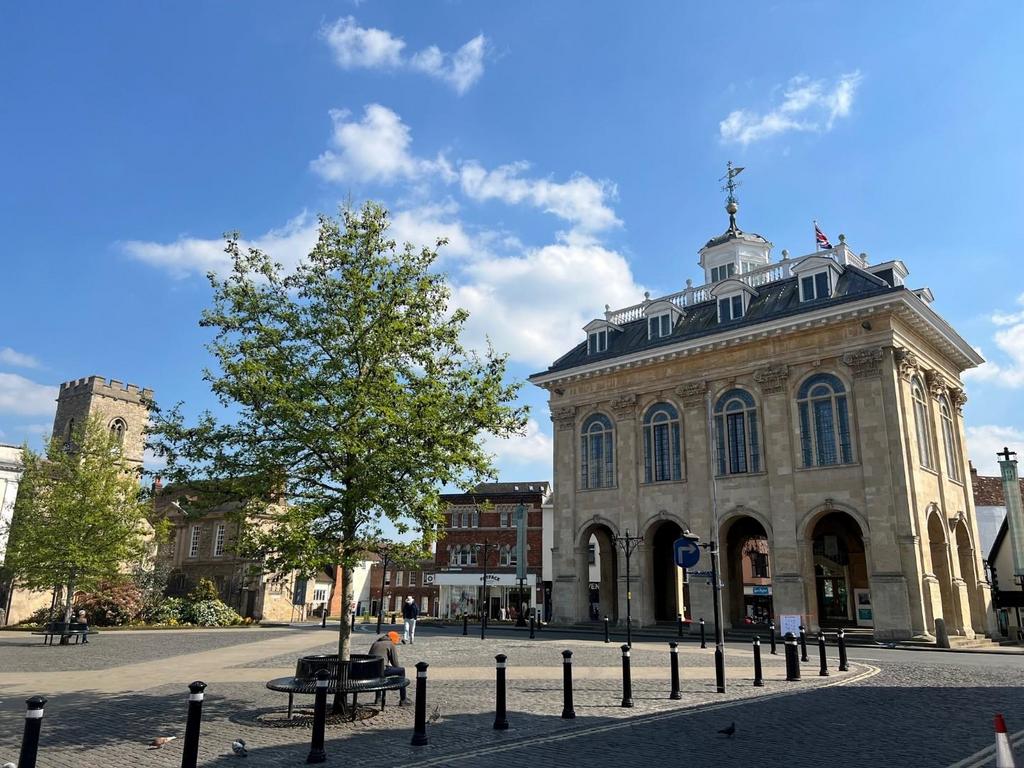 ABINGDON TOWN HALL1.jpg