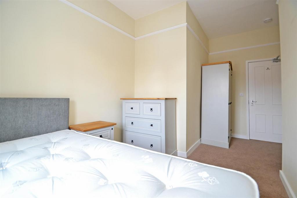 Castle Court 14 Room Two 2-2.jpg
