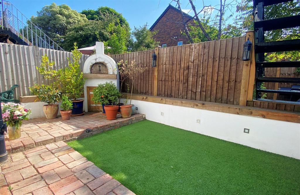 Garden2.jpg