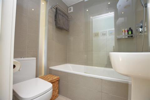 87 Kimble Road, London, SW19 2AU