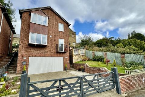 3 bedroom detached house for sale, Grove Street, Worsbrough, Barnsley S70 4SN