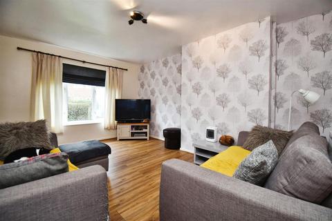 3 bedroom end of terrace house for sale - Bradford Avenue, Hull