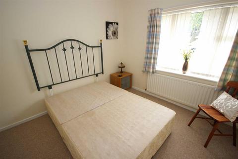 2 bedroom semi-detached bungalow for sale - Kinley Road, Carrville, Durham