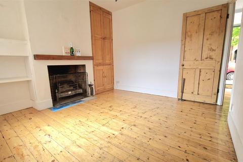 3 bedroom terraced house for sale, Gladstone Street, Bedford