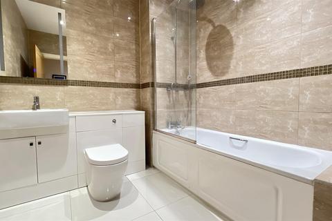 1 bedroom flat for sale, London Road, Morden SM4