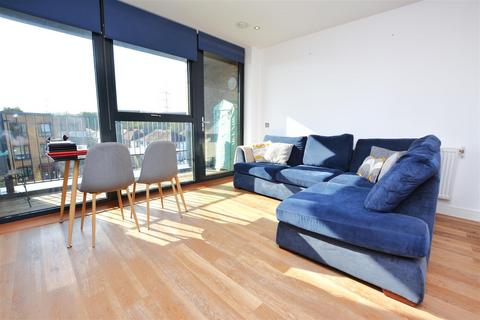 1 bedroom apartment for sale, Prince Georges Road, Colliers Wood SW19