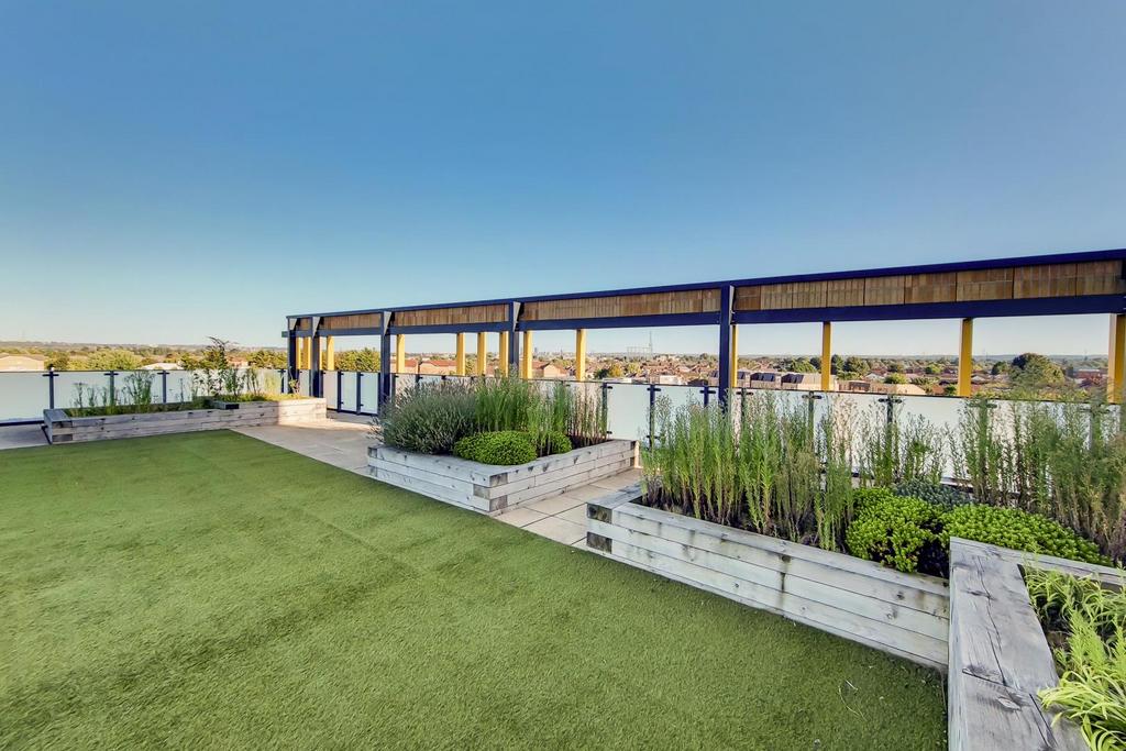 6 roof terrace -0.jpg