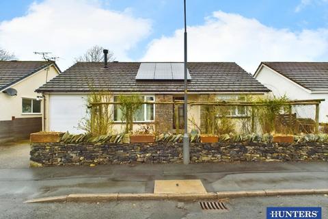 2 bedroom detached bungalow for sale - Seedfield, Staveley, Kendal