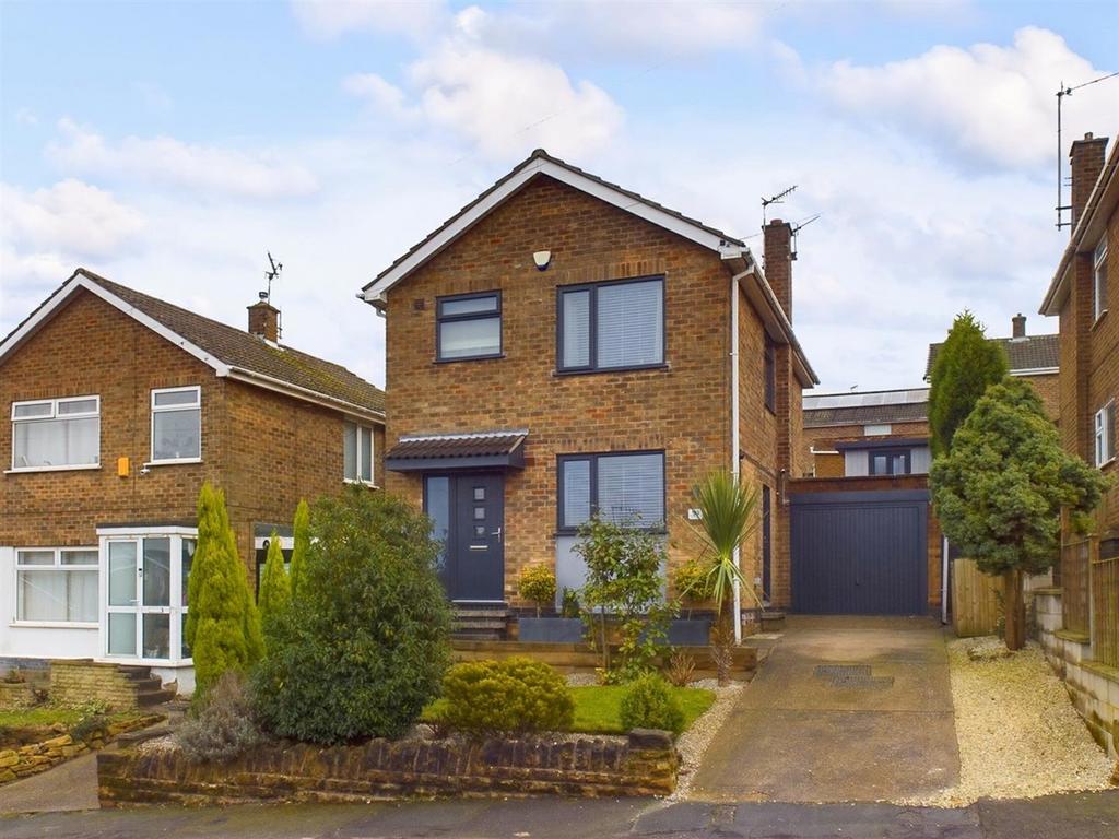 Patricia Drive, Nottingham NG5 3 bed detached house for sale £325,000
