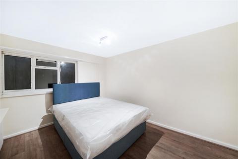 2 bedroom apartment to rent - Regina Road, London