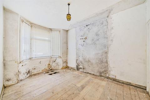 171 Sandycombe Road, Richmond, TW9 2EN
