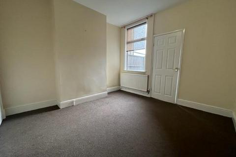 2 bedroom end of terrace house for sale - Ratby Road, Groby, Leicester
