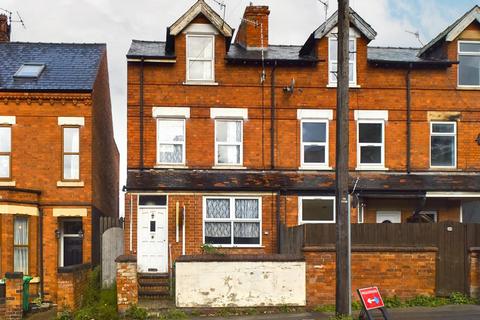 3 bedroom end of terrace house for sale, Nottingham Road, Nottingham NG7