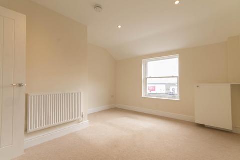 1 bedroom flat to rent - Newmarket Road Cambridge