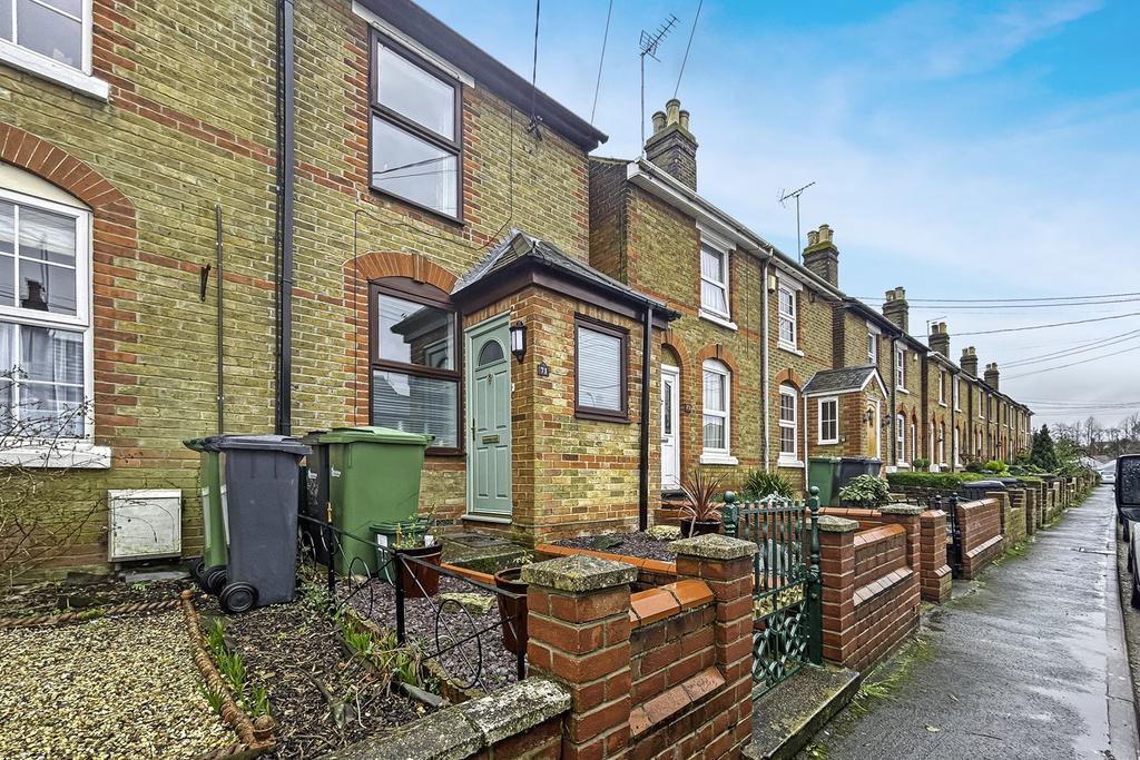 Trinity Road, Halstead, CO9 2 bed semidetached house for sale £275,000