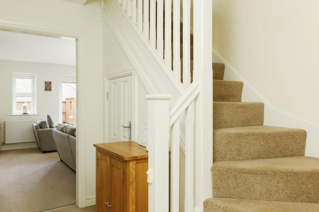 Croft Close, Two Gates, Tamworth 4 bed detached house for sale £425,000