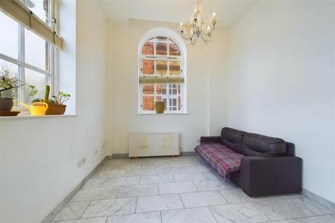 1 bedroom flat for sale, Harston Drive, Enfield