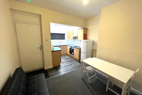 28a Abbey Lane, Leigh, WN7 5NX