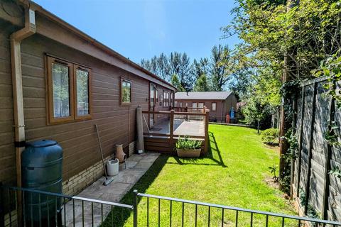 2 bedroom chalet for sale, Chepstow Road, Coleford GL16