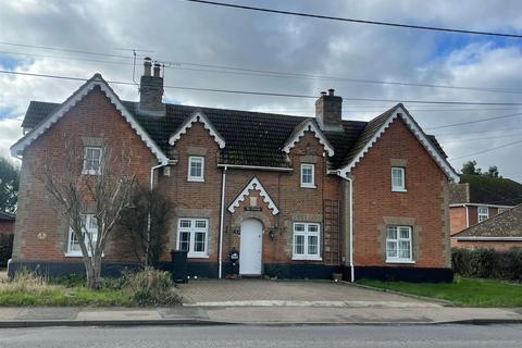 2, Ivy Cottages Clacton Road, Thorrington, Colchester, CO7 8EY