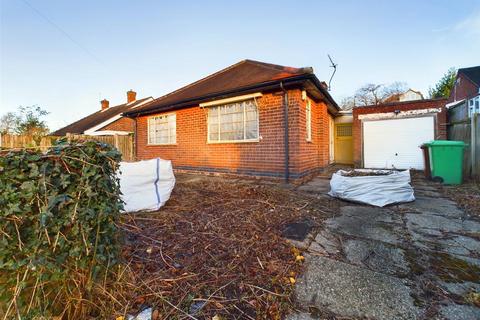 3 bedroom detached bungalow for sale, Ravensmore Road, Nottingham NG5