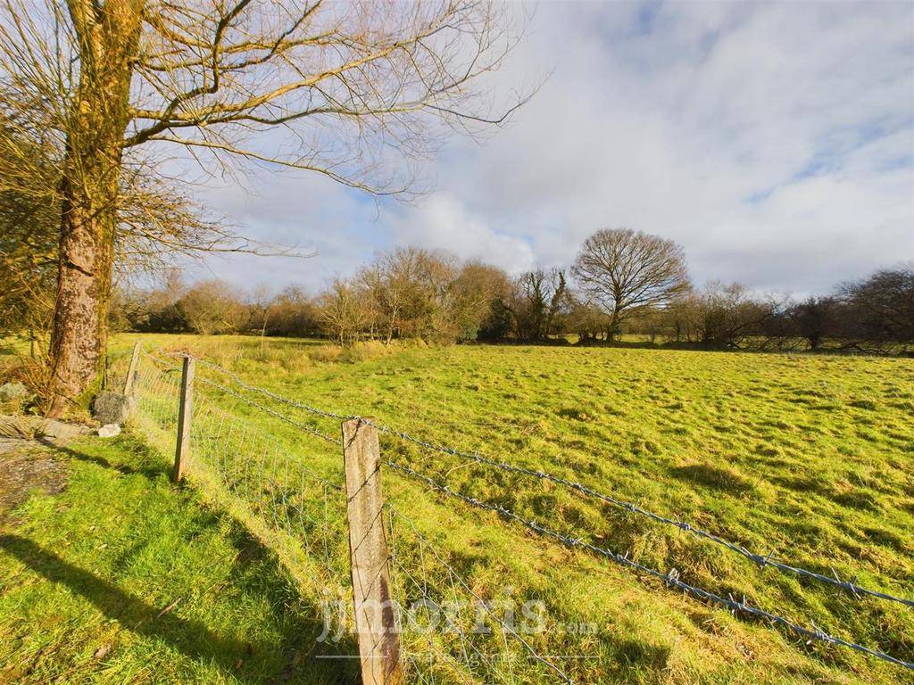 CAM01343 G0-PR0215-STILL008.jpg