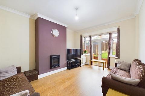 3 bedroom detached house for sale, Wynndale Drive, Nottingham NG5