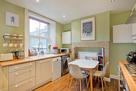4 North Parade, Burley In Wharfedale, Ilkley, LS29 7JR