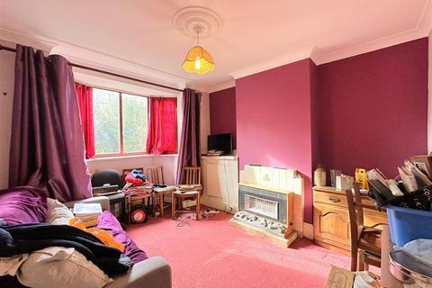 3 bedroom end of terrace house for sale, Uppingham Road, Leicester LE5