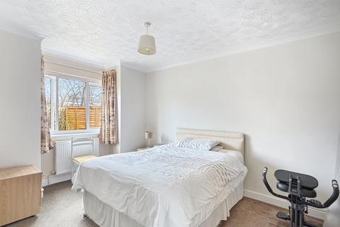 2 Broadstrood, St Osyth, Clacton-on-sea, CO16 8PZ