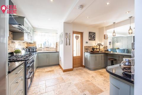 24 Roseacre Road, Welling, DA16 2AD