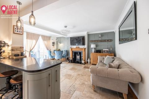 24 Roseacre Road, Welling, DA16 2AD