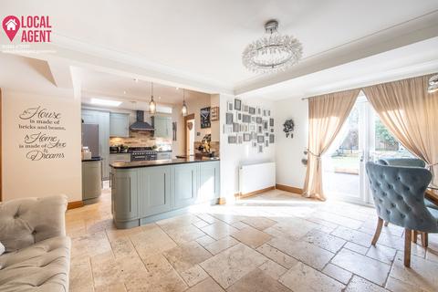 24 Roseacre Road, Welling, DA16 2AD
