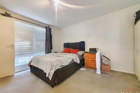 20 Greyhound Road, Sutton, SM1 4AN