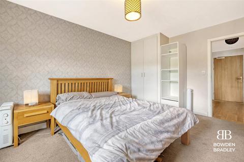 1 bedroom flat for sale, Gallions Road, London