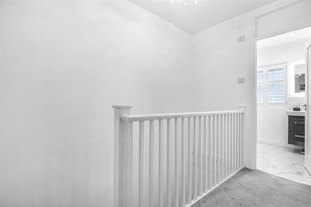 50 26925.jpg