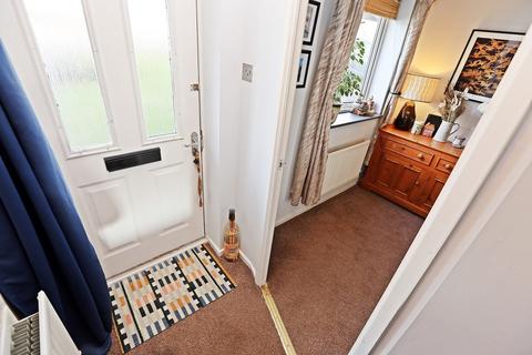 2 bedroom end of terrace house for sale, Cae'r Gerddi, Pontypridd CF38