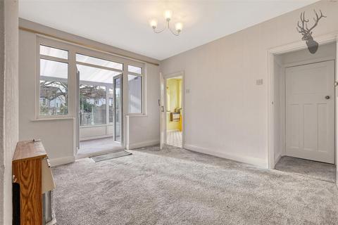 26 Blackthorne Drive, London, E4 6LR