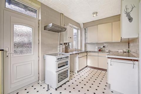 26 Blackthorne Drive, London, E4 6LR